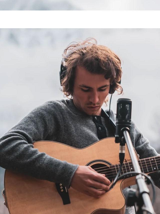 Luke Jams With The Stanfield’s Henley