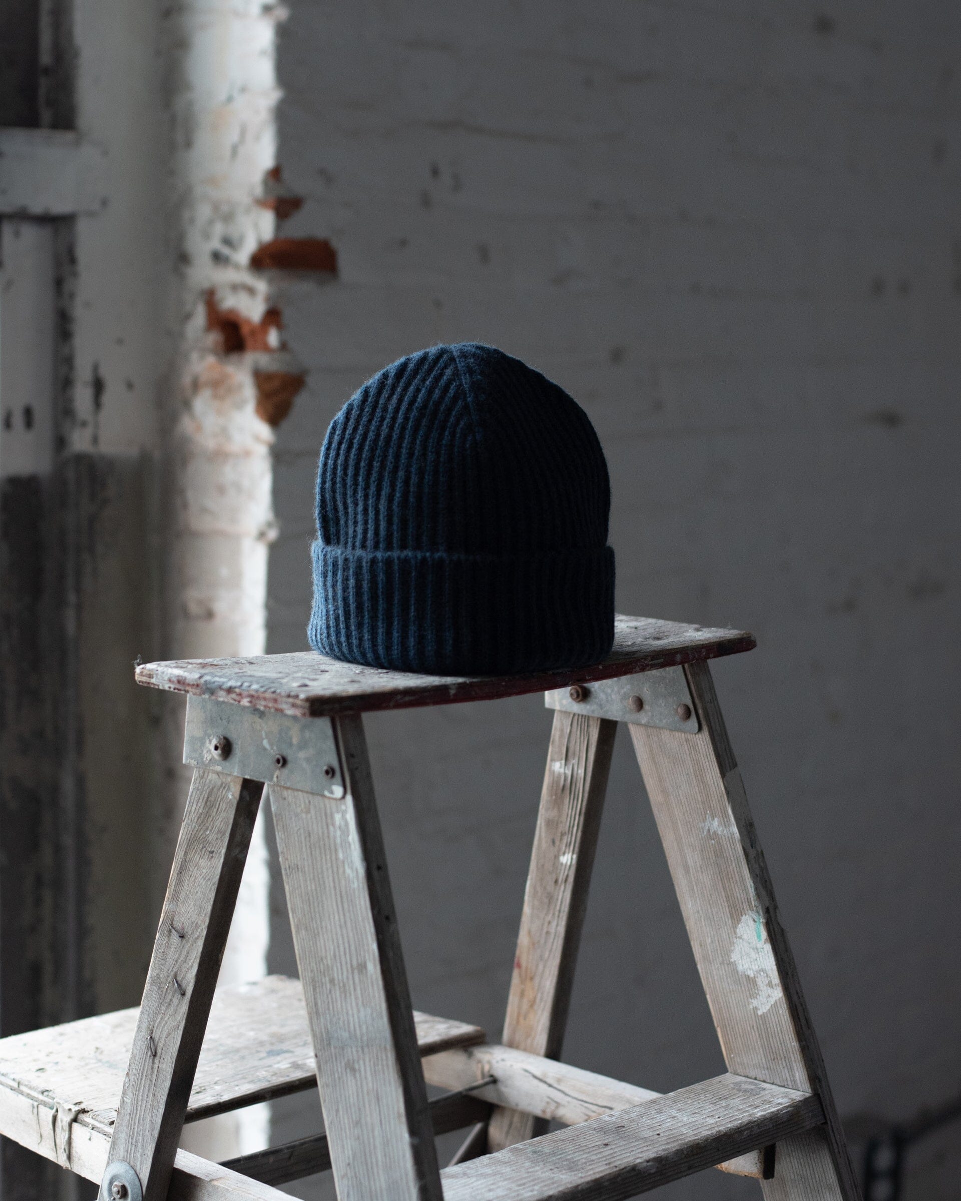 #color_denim Begg & Co Cashmere Knitted Beanie