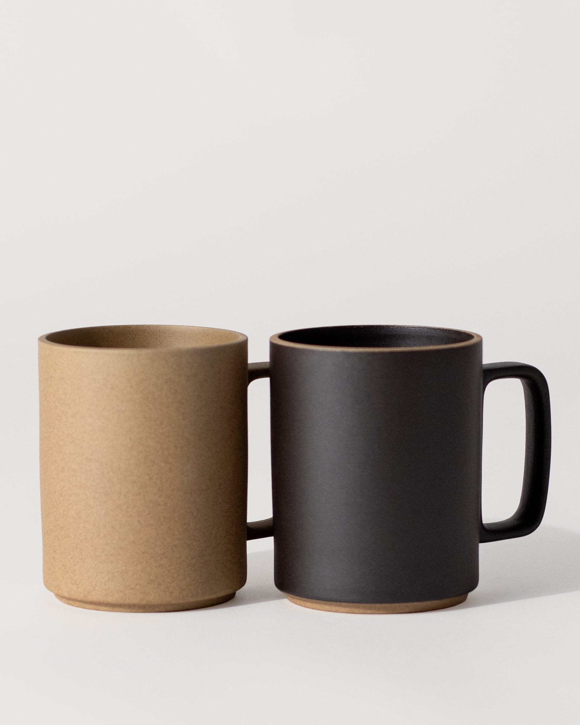 Hasami Porcelain Mug 15oz in Natural/Black