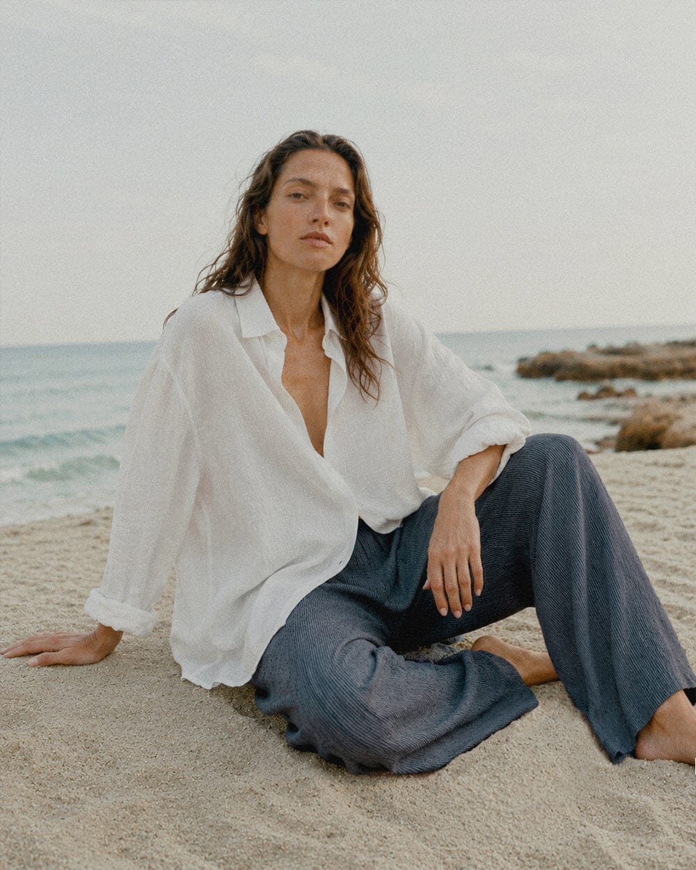 The Womens Linen Long Sleeve Shirt
