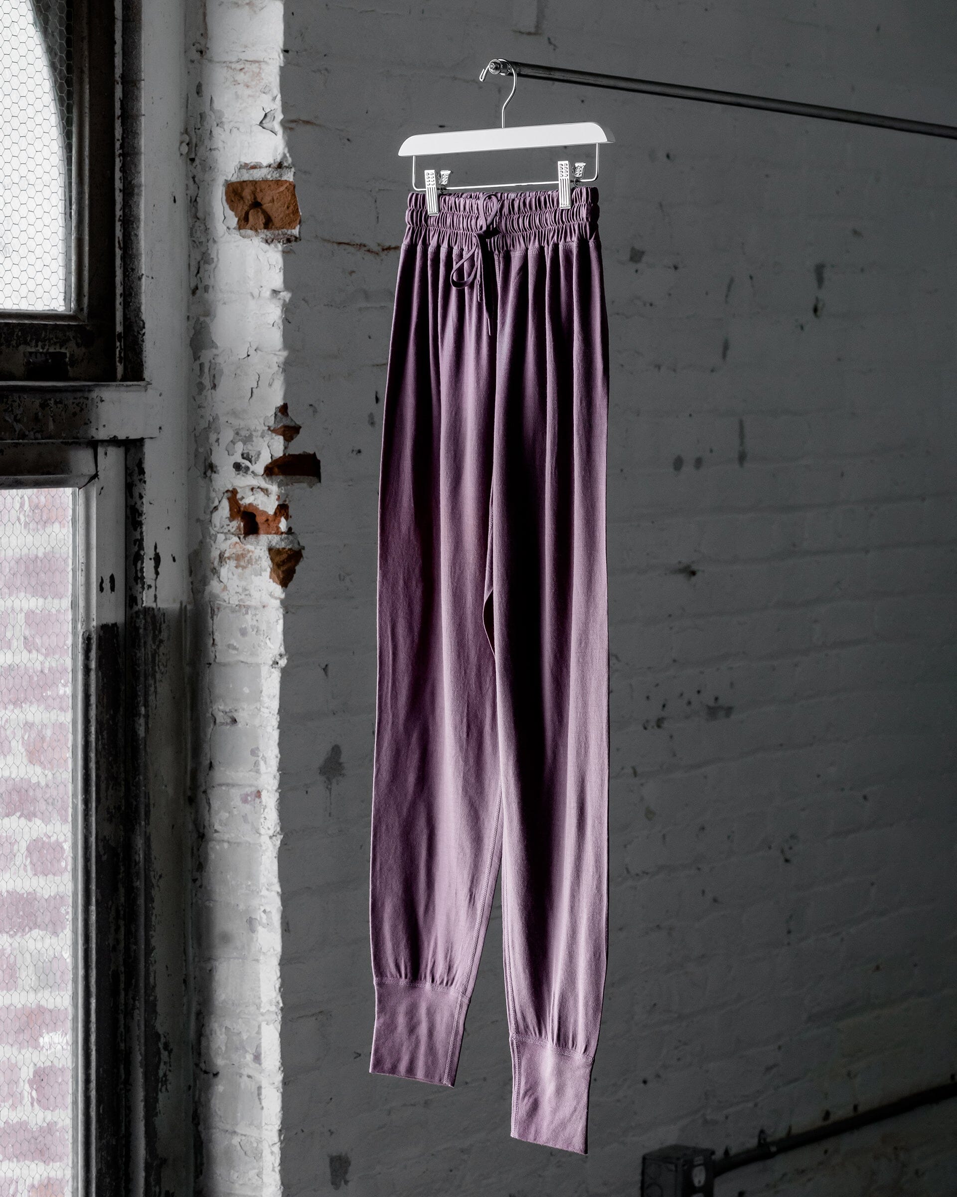 The 195 Merino Jogger in Raspbery - Front #color_raspberry