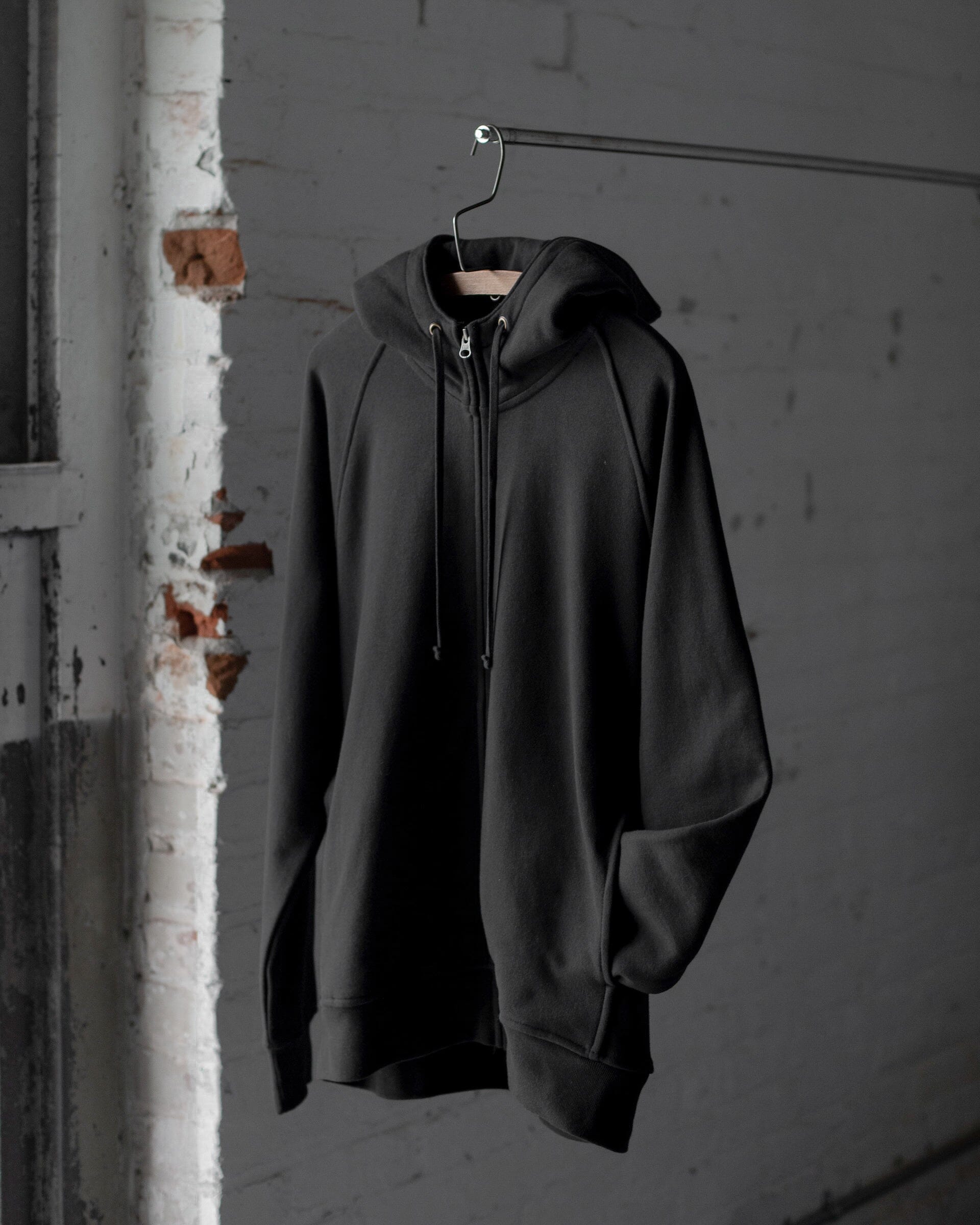 #color_black The Ecologyst Peak Hoodie in Black Front