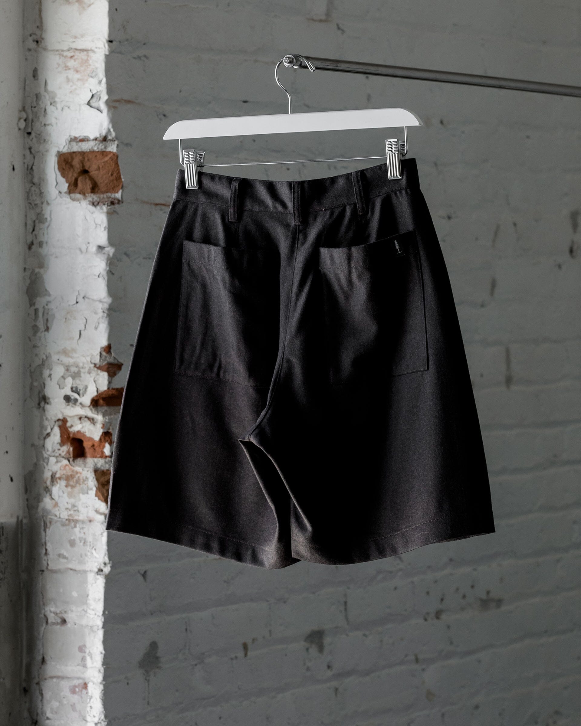 The Womens Light Wool Short in Heather Dark Brown - Back #color_heather dark brown