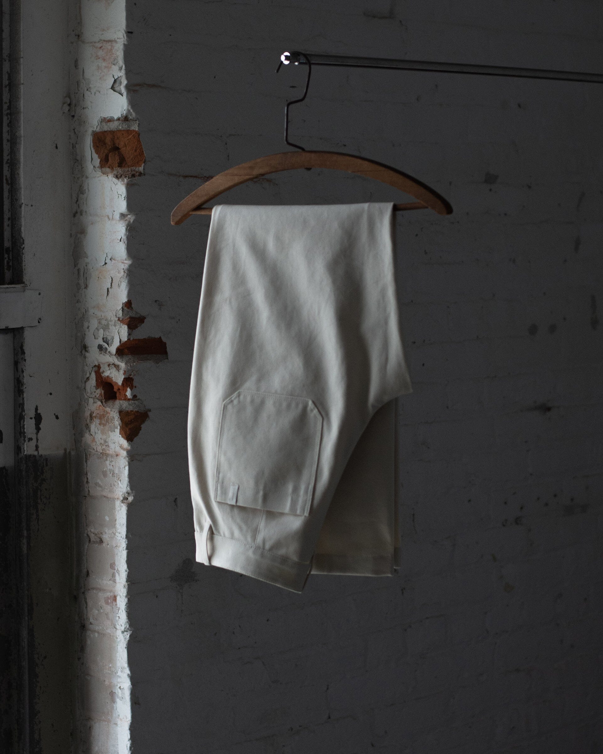 #color_salt The Women's Mid Rise Canvas Work Pant in Salt