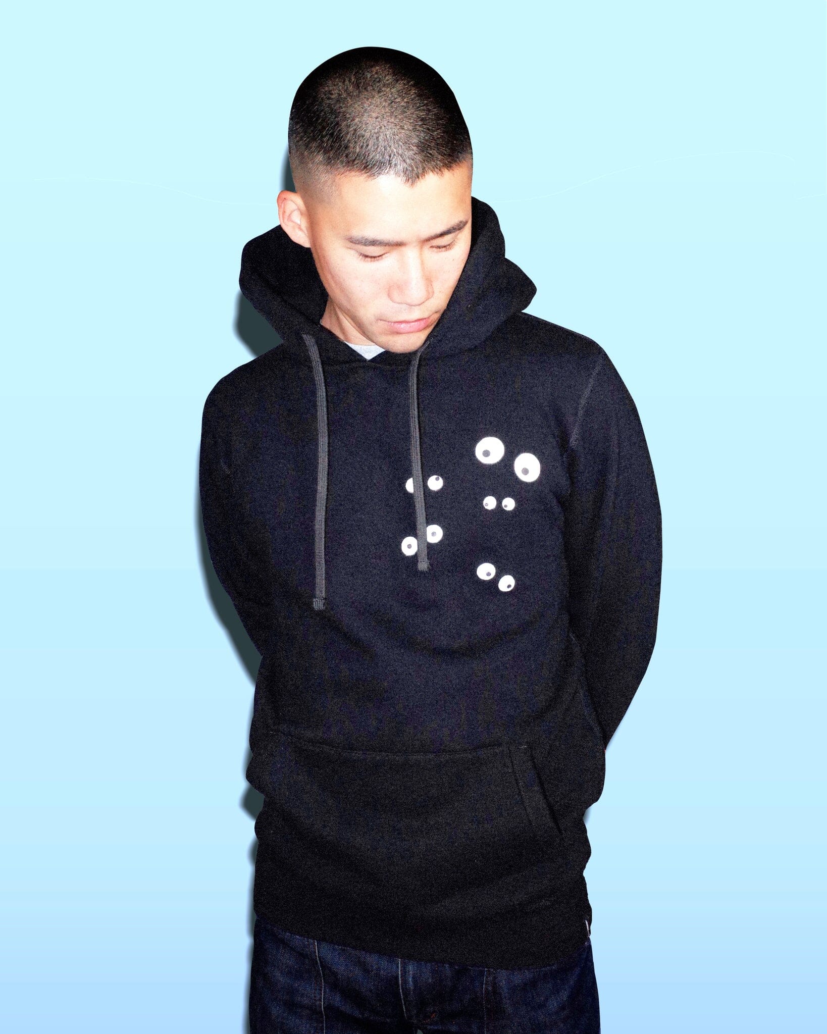 The Krispee x ecologyst Pullover - On model