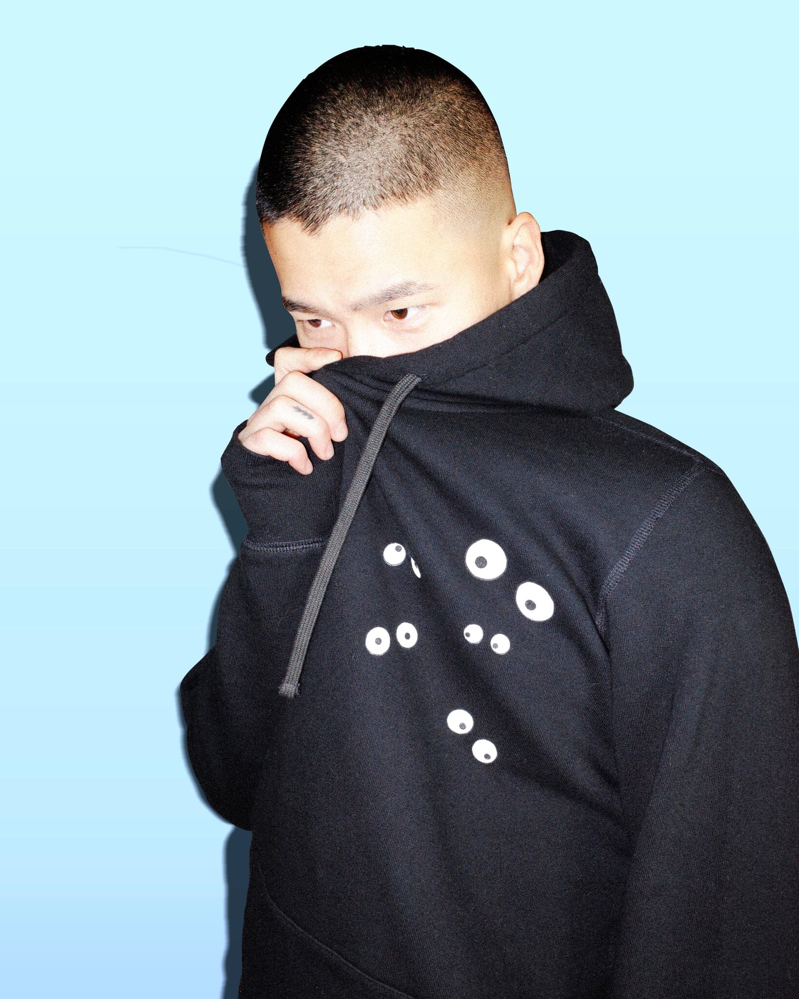 The Krispee x ecologyst Pullover - On model