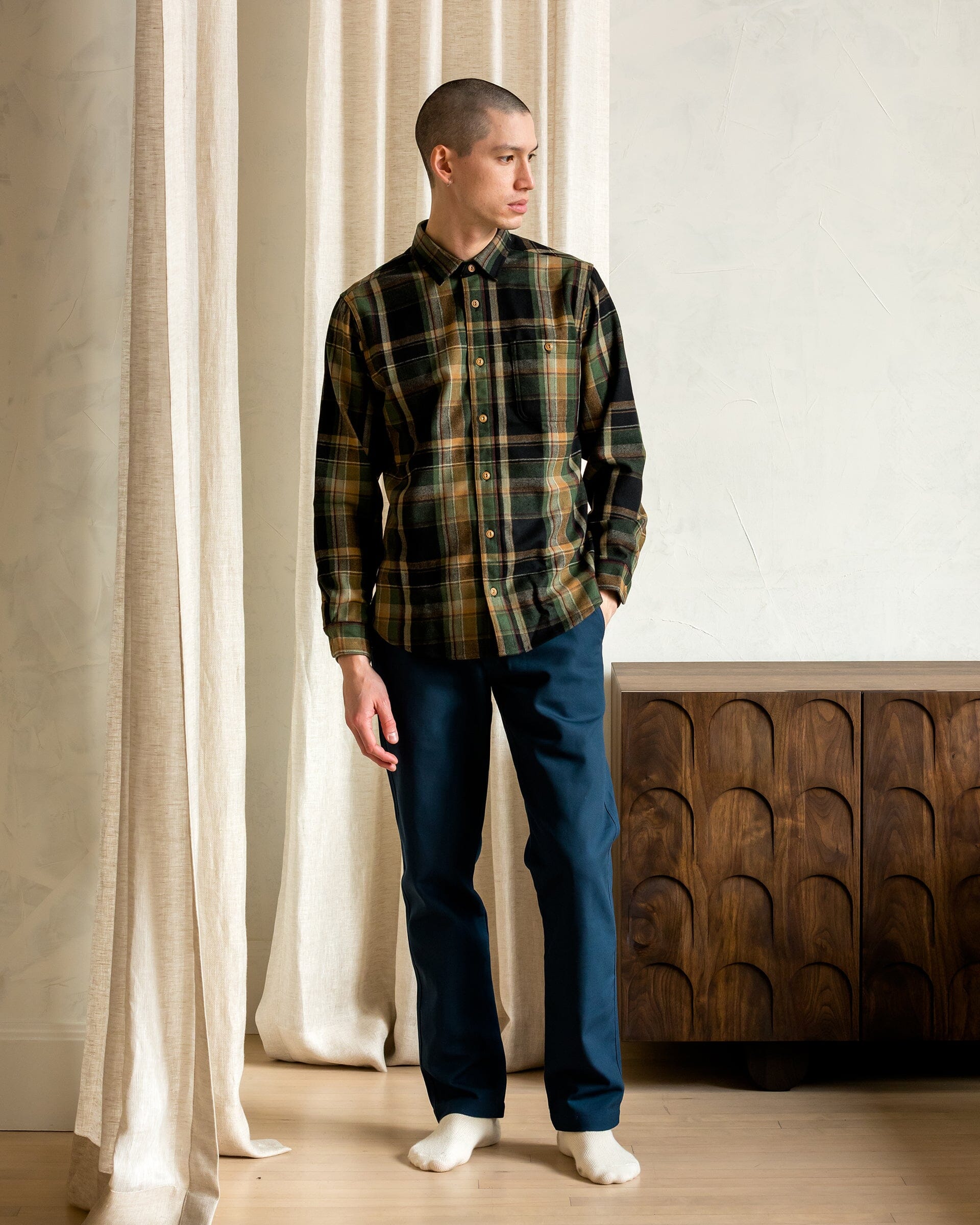 The Ecologyst Wool Shirt in Plaid - Lookbook 2 #color_plaid