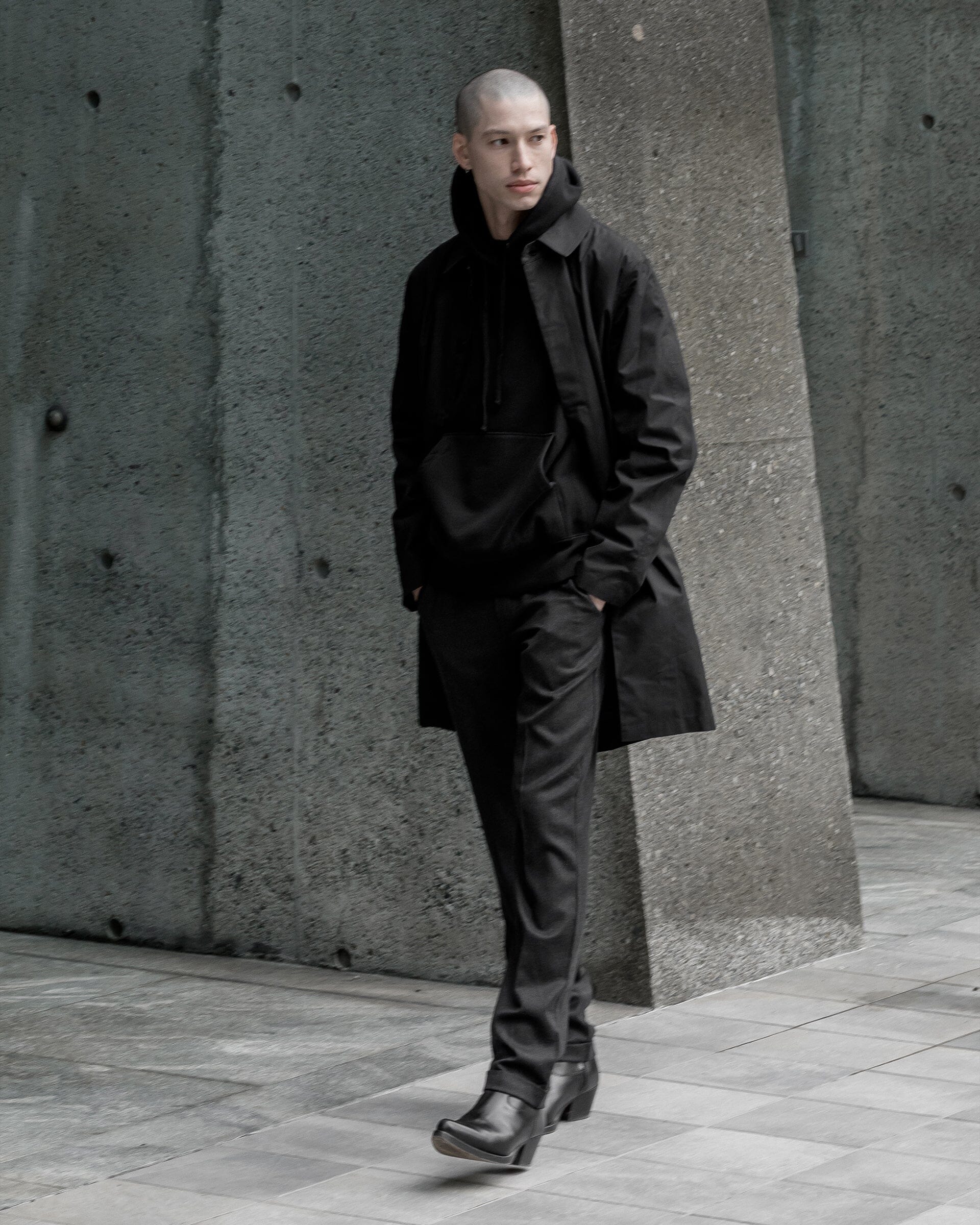The Mens Light Wool Pants in Heather Charcoal - On Model 1 