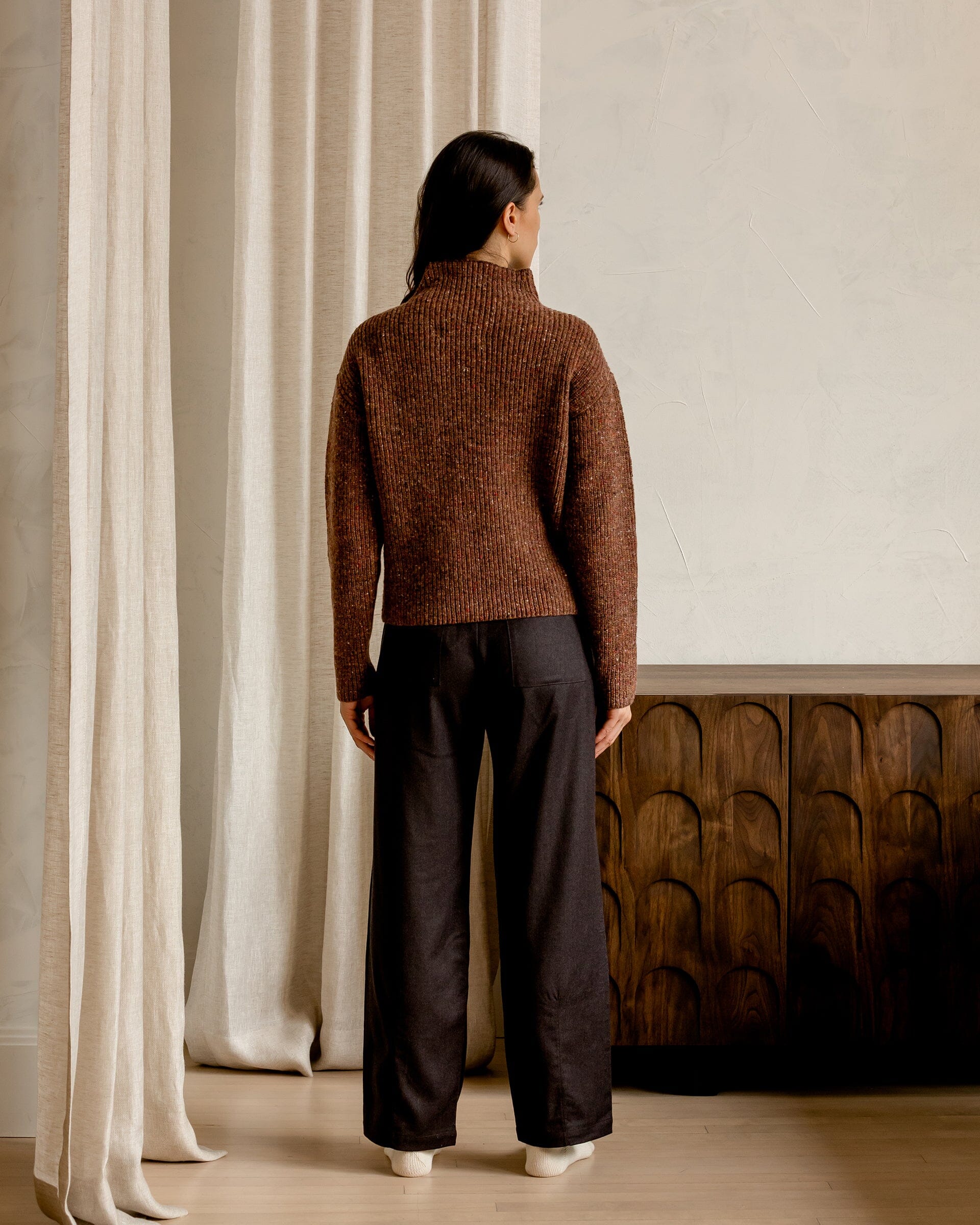 The Womens Light Wool Pant in Heather Dark Brown - On model back #color_heather dark brown