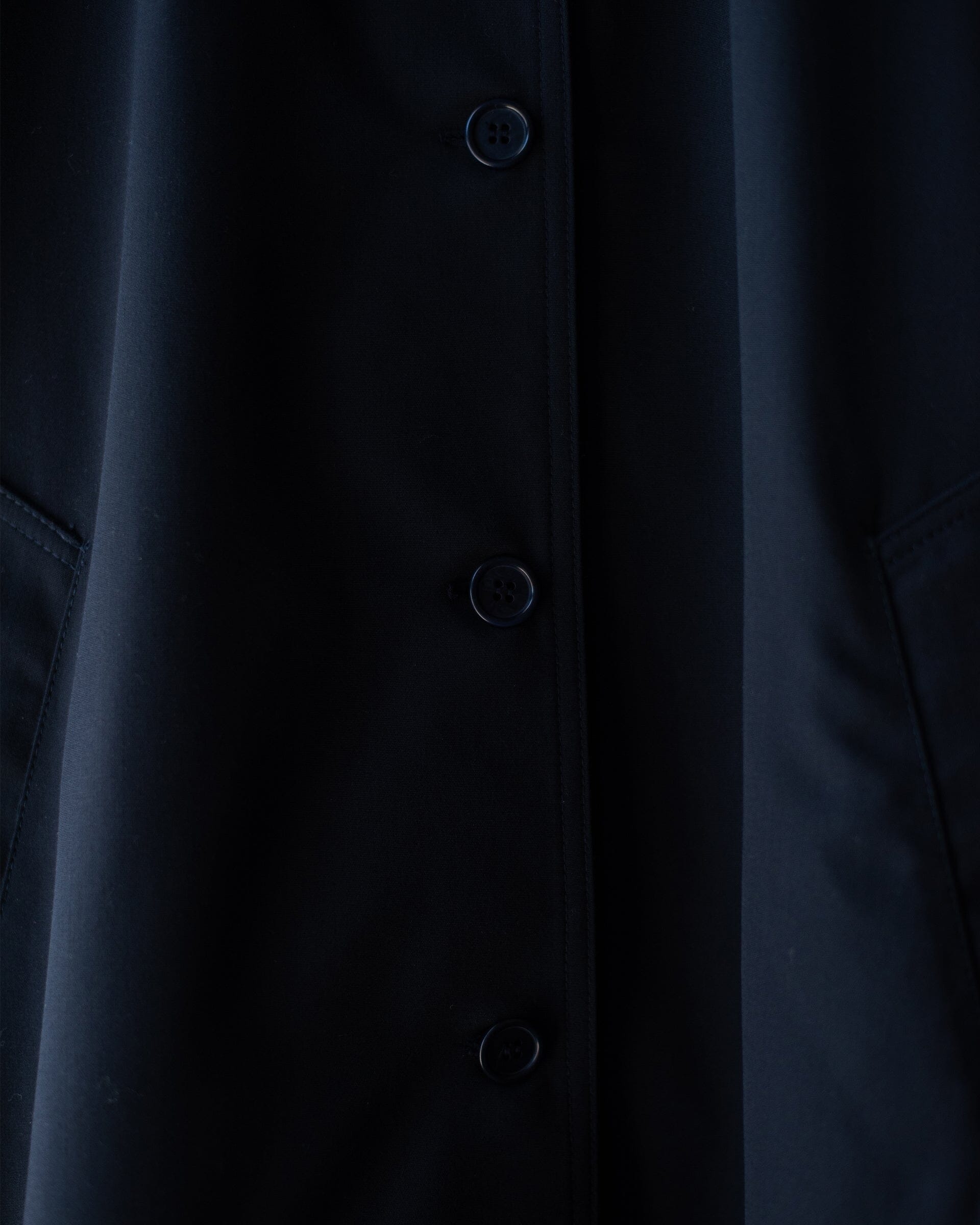 The Marzotto Trench in Navy - Detail 2 #color_navy