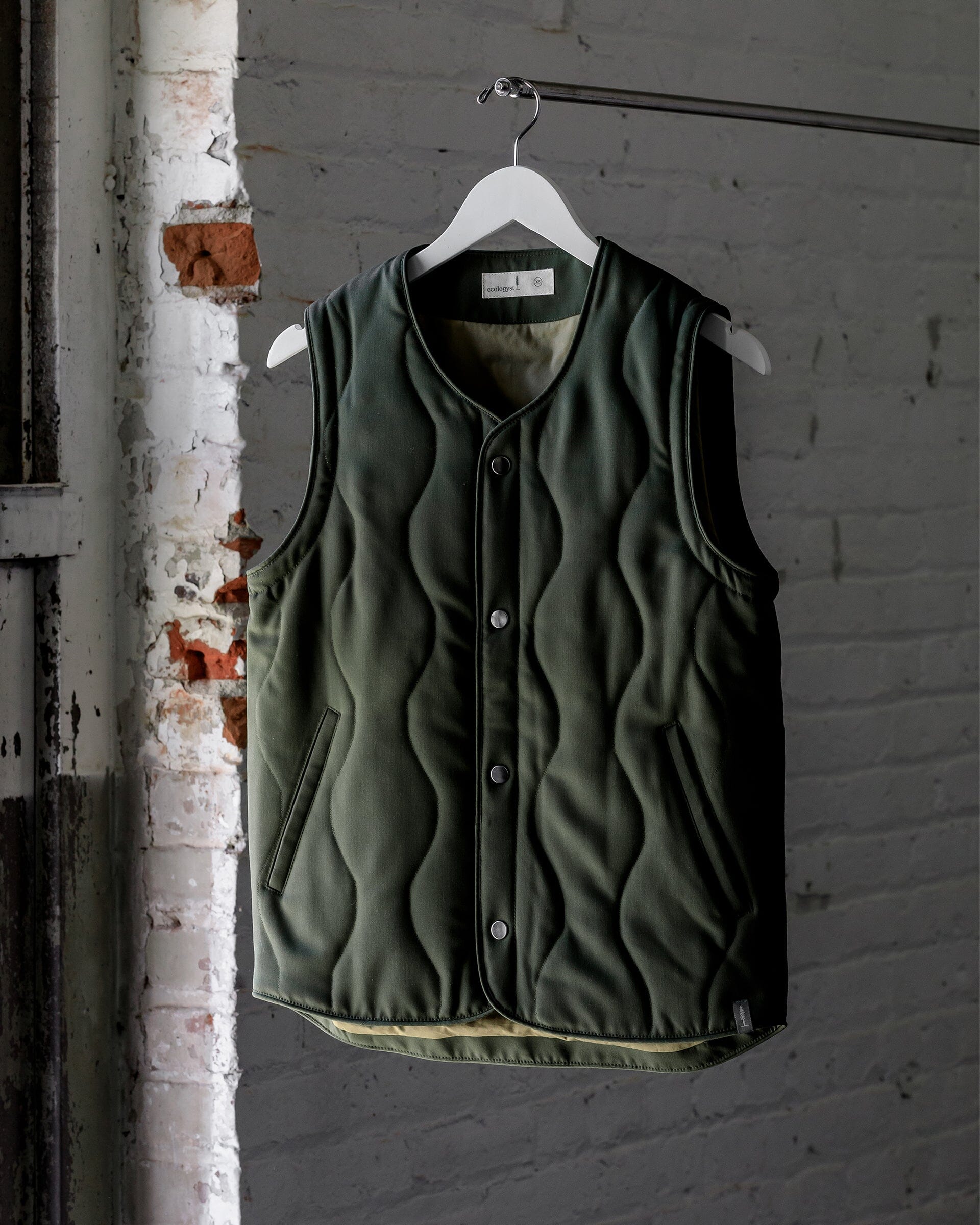 The Mens Quilted Vest in Moss Green - Front #color_moss green