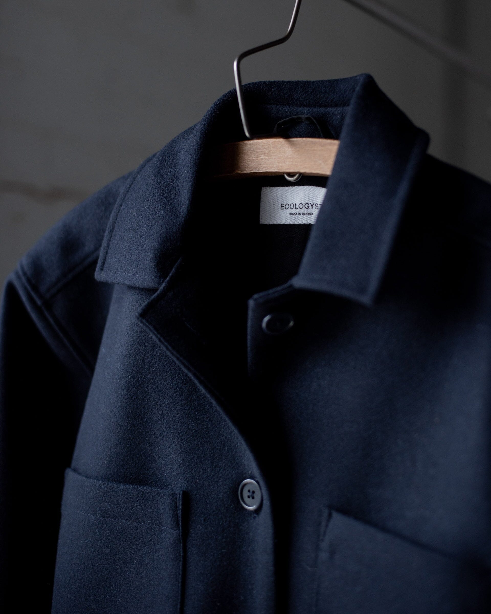 The Womens Wool Harbour Coat in Navy - Detail #color_navy