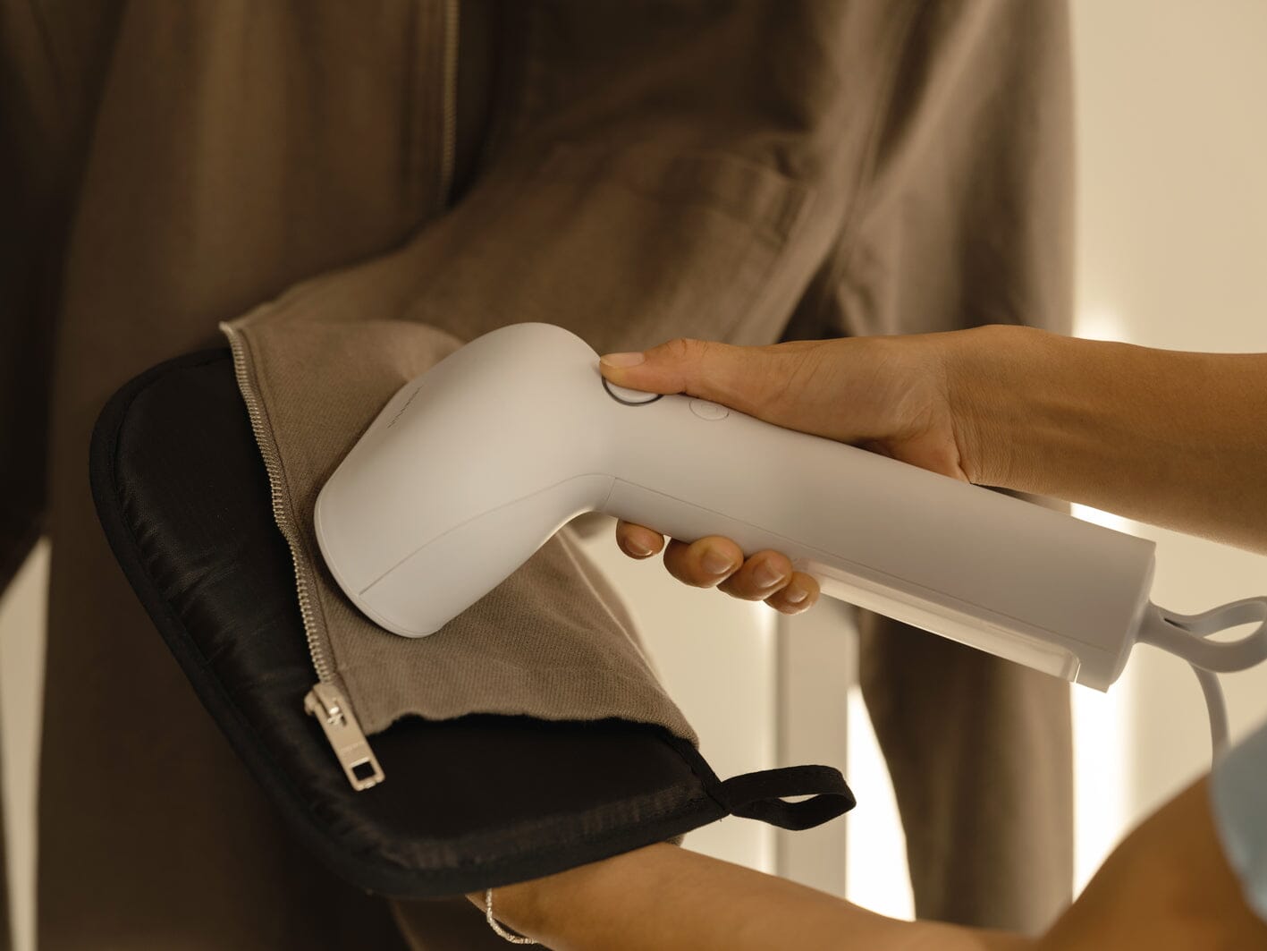 Steamery Cirrus X Handheld Steamer