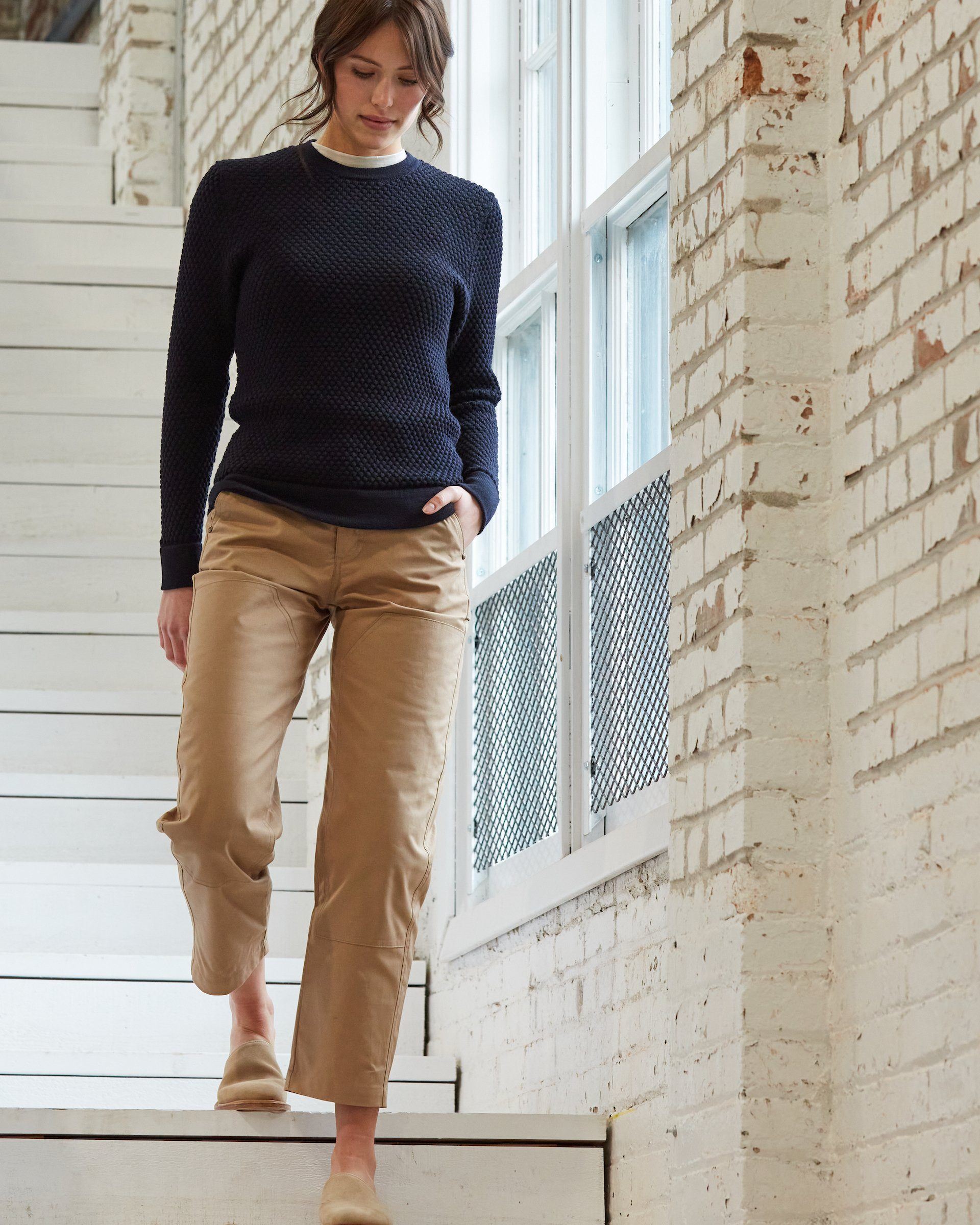 The Merino Sweater in Navy - Factory#colour_navy