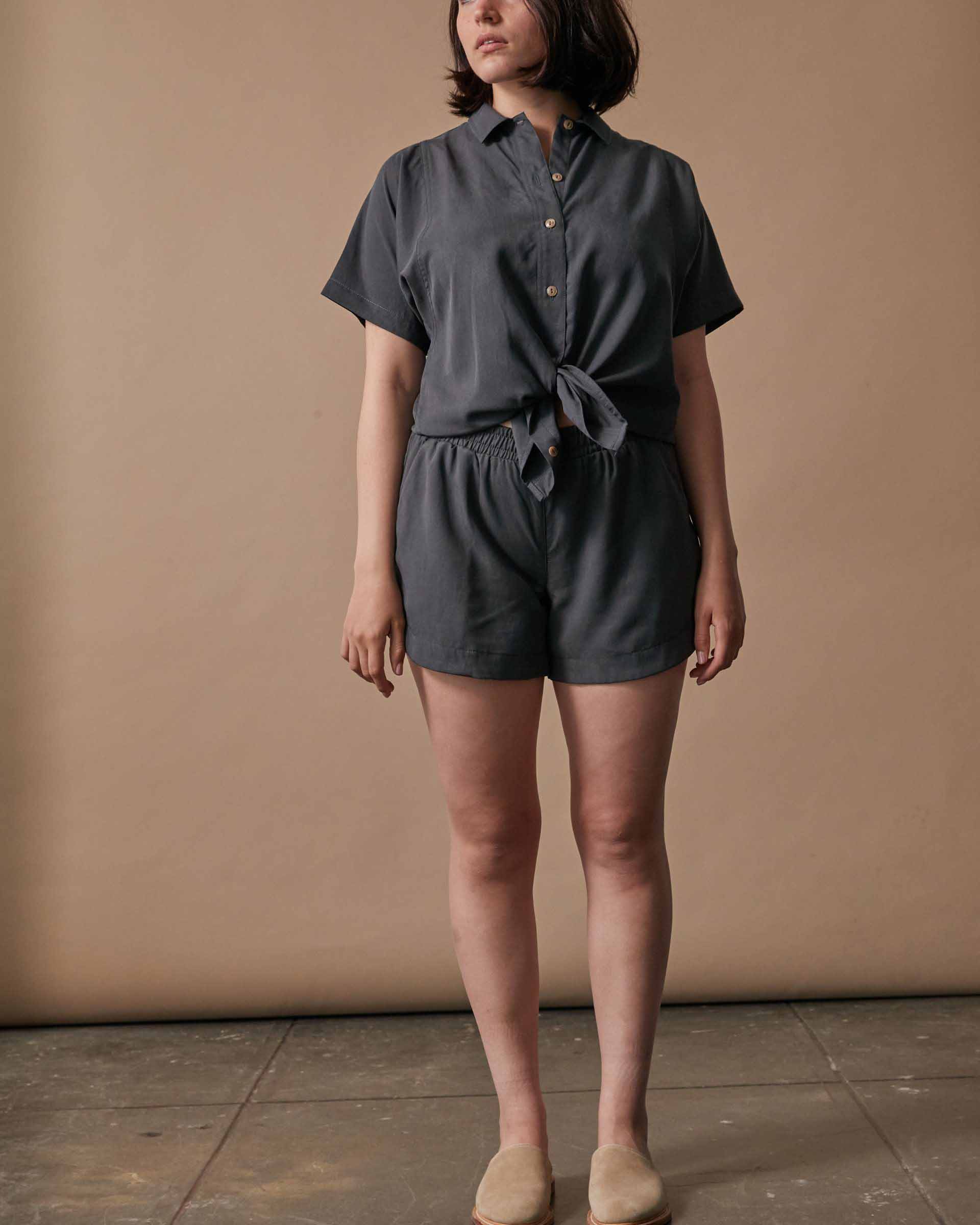 Womens The Tencel Shorts in Grey Front #colour_grey